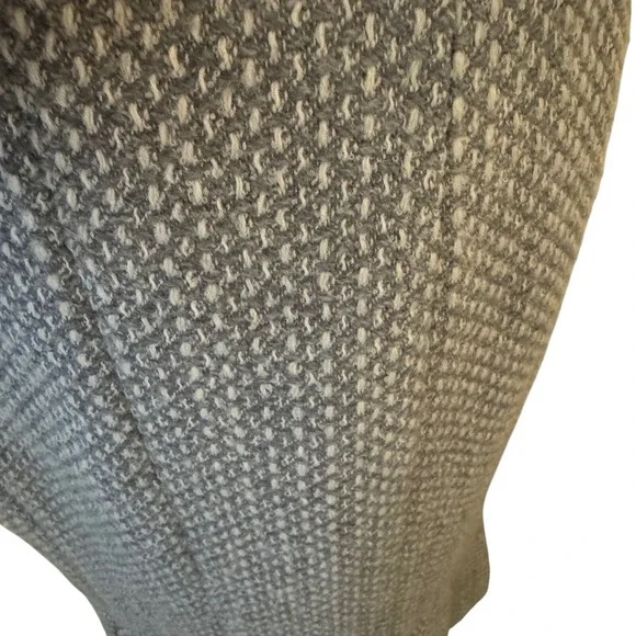 Talbots ~ vintage | gray wool tweed pencil pleated zip up skirt | so beautiful! - Picture 5 of 9
